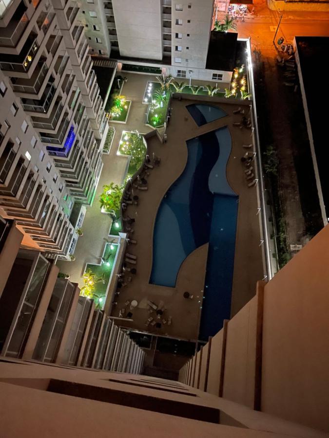 Lazer De Resort A Poucos Passos Da Praia Guarujá Esterno foto